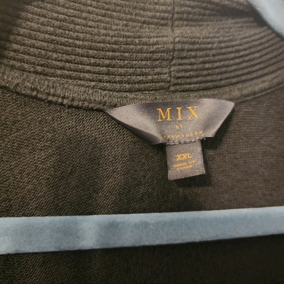 Hunter Green Tunic‎ Shrug Cardigan. 2x. Layering.  Comfy. Flattering. - Picture 3 of 10